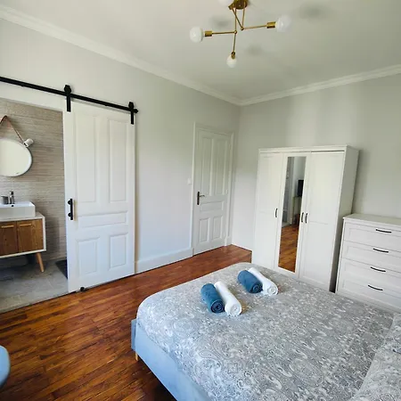 Self-checkin Town House - To Rent In A Beautiful Modern Town House - Not A - Location De Avec Arrivee En Autonomie - Extra Fee For Sheets And Towels - Private Parking - Check Your Plateform Inbox And Follow Check-in Instructions Saint-Romain-en-Gal
