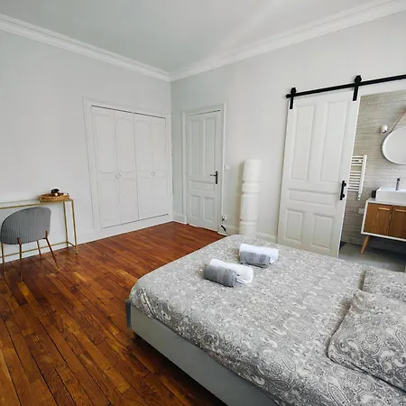 Self-checkin Town House - To Rent In A Beautiful Modern Town House - Not A - Location De Avec Arrivee En Autonomie - Extra Fee For Sheets And Towels - Private Parking - Check Your Plateform Inbox And Follow Check-in Instructions