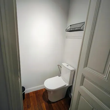 Self-checkin Town House - To Rent In A Beautiful Modern Town House - Not A - Location De Avec Arrivee En Autonomie - Extra Fee For Sheets And Towels - Private Parking - Check Your Plateform Inbox And Follow Check-in Instructions * Saint-Romain-en-Gal